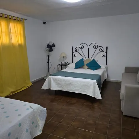 Turistico Ma&lu Pozo Alcón